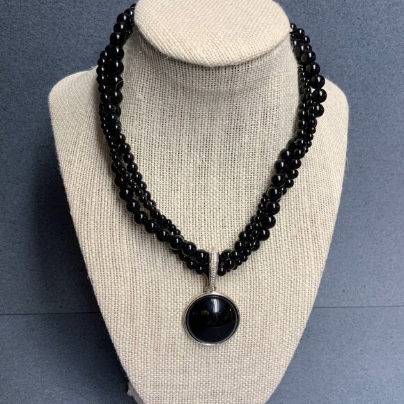 Black Glass Beaded Necklace 16 In Round Pendant Silver Chain Triple Strand Chic - Picture 1 of 5